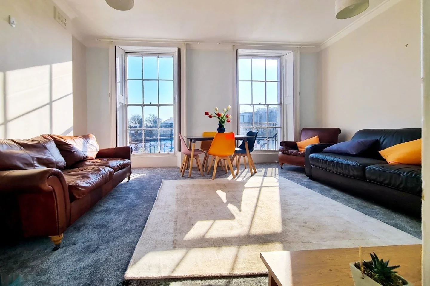 Flat Delancey Street in Greater London
