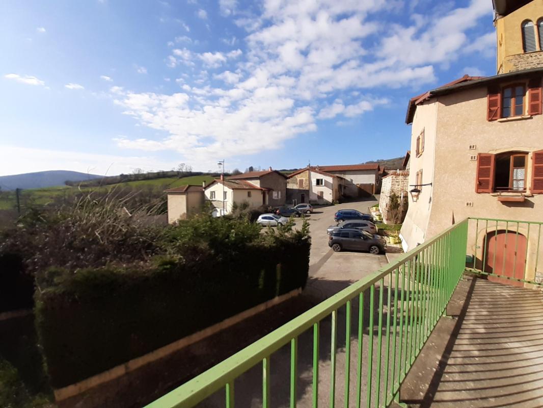 Appartement Place des Sources à Saint-Julien-sur-Bibost