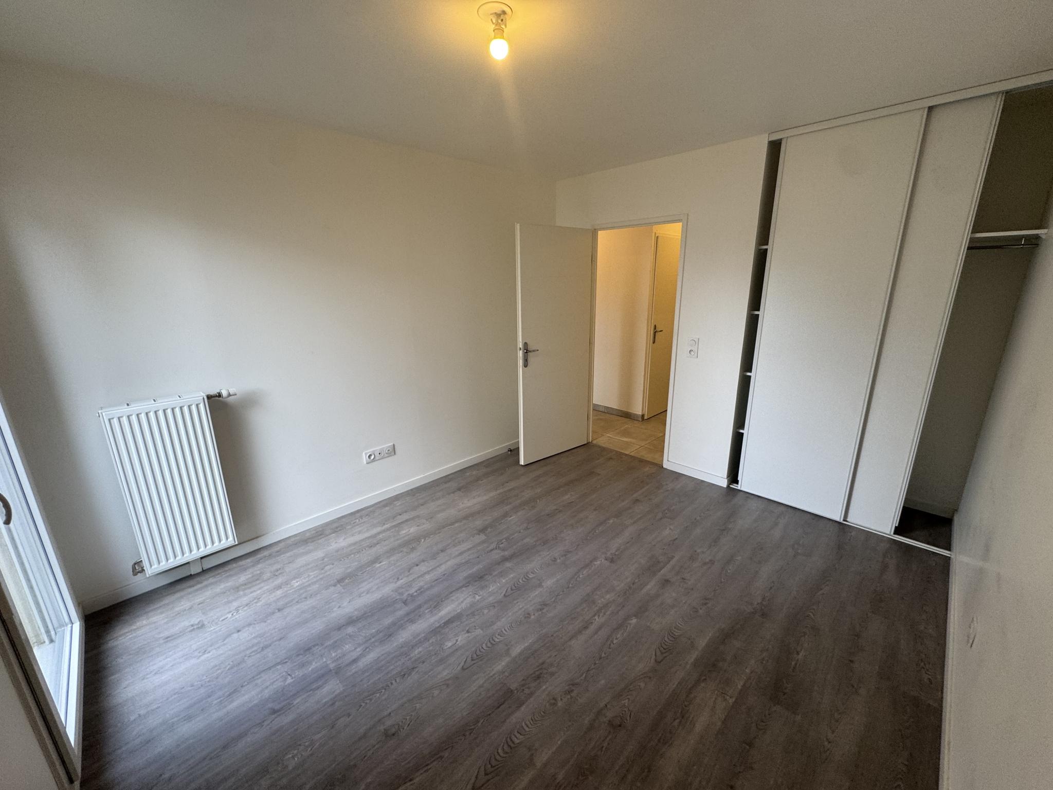 Flat Rue de la Chasse in Melun