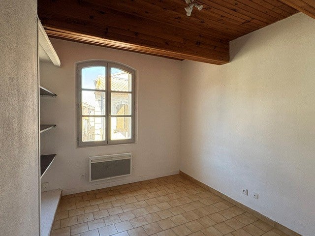 Chambre Allée Émile Romanet à Arles