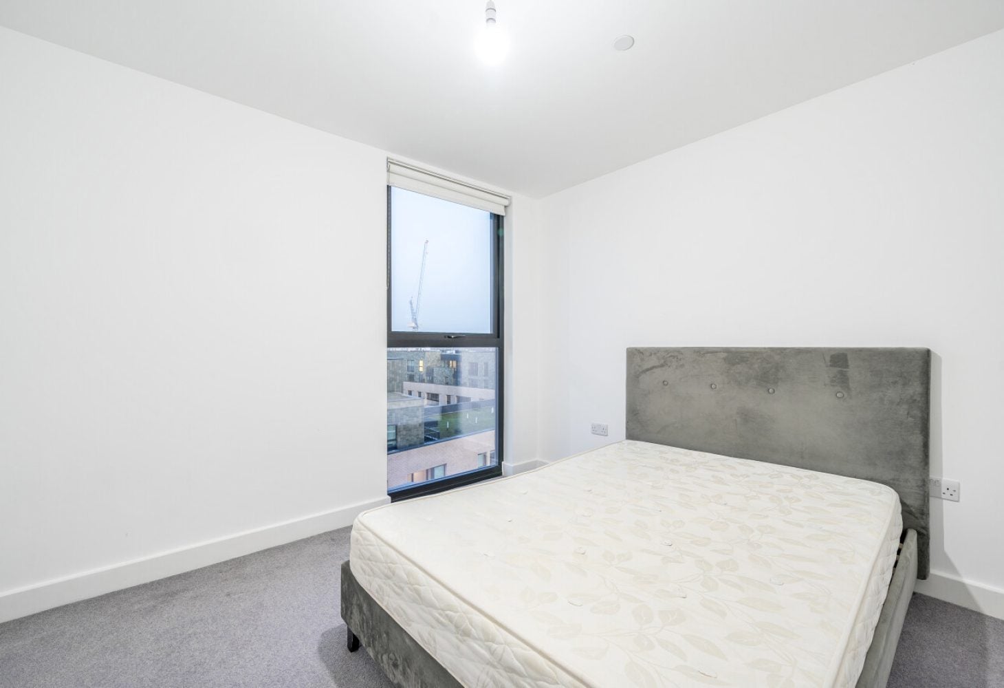 Flat Nichols Court in Chelmsford