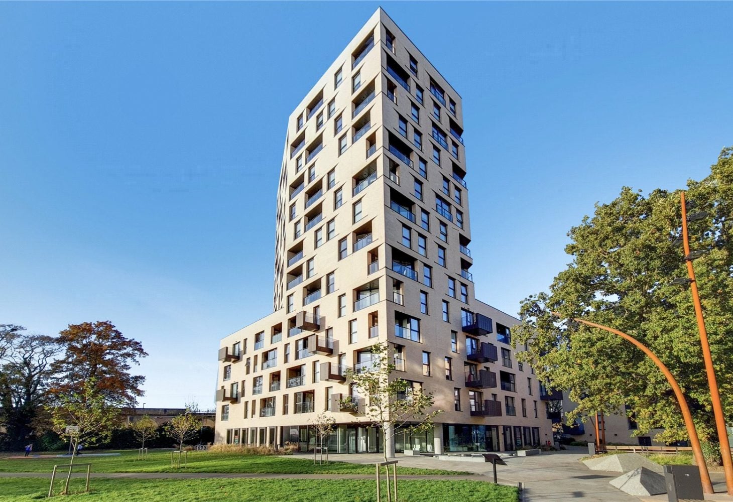 Flat Nichols Court in Chelmsford