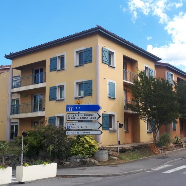 Flat Rue des Mariniers in Condrieu