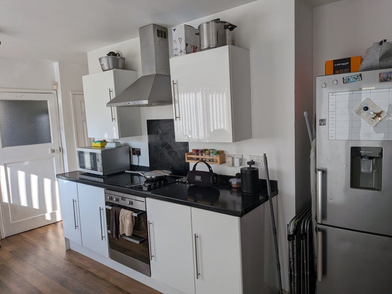 Room Lydstep Crescent in Cardiff