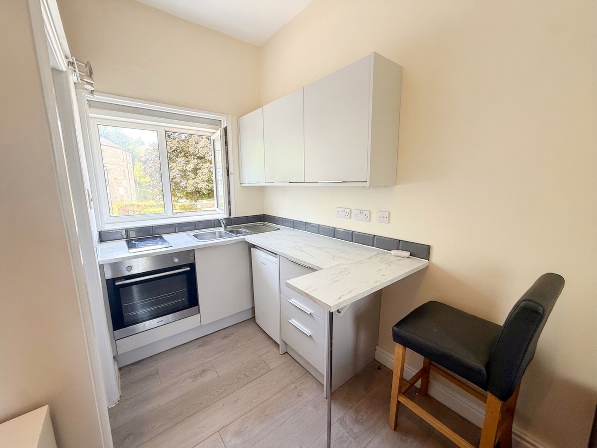 Flat Newsome Road in Kirklees