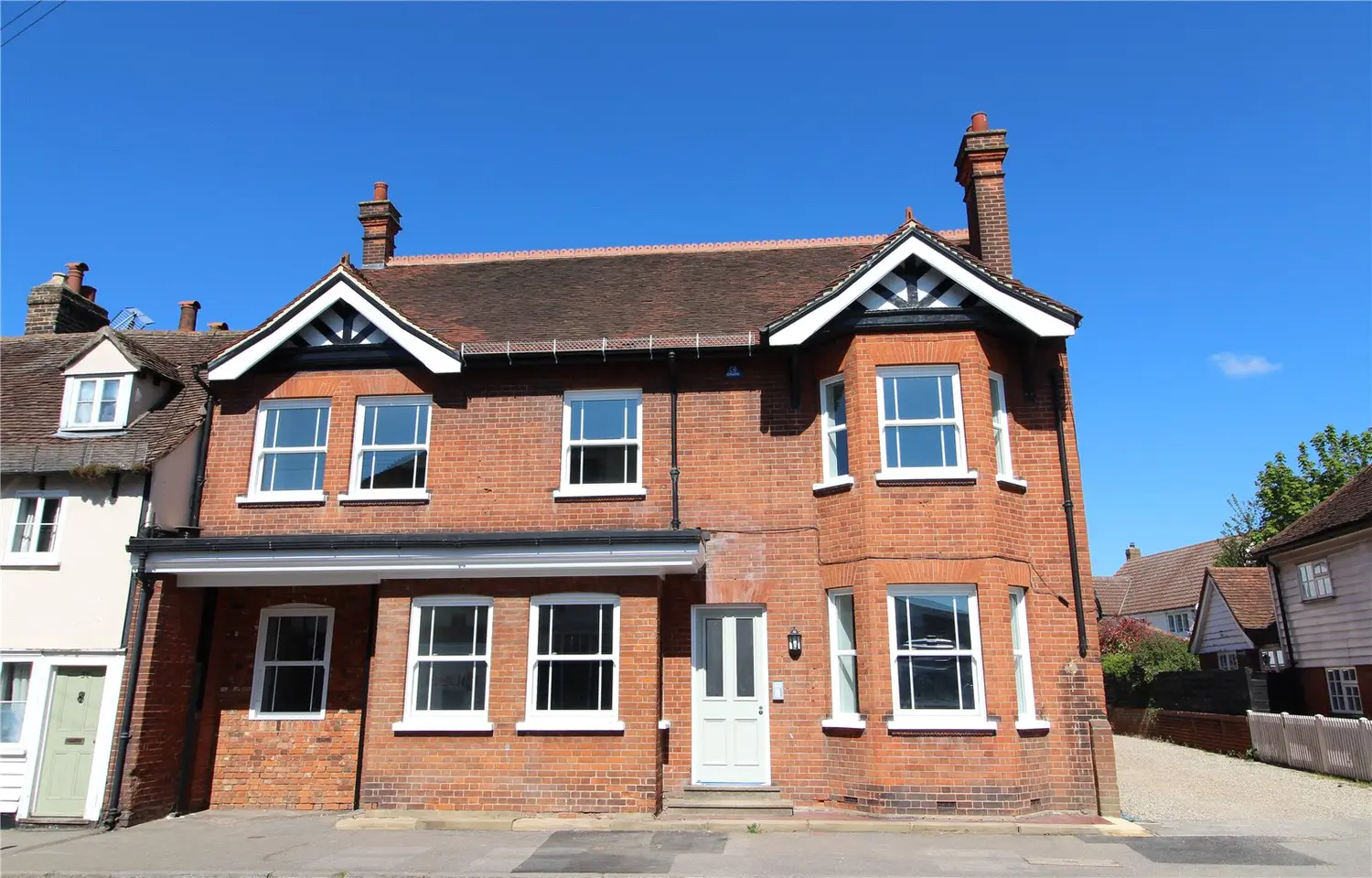 Flat Woodland Close in Ingatestone