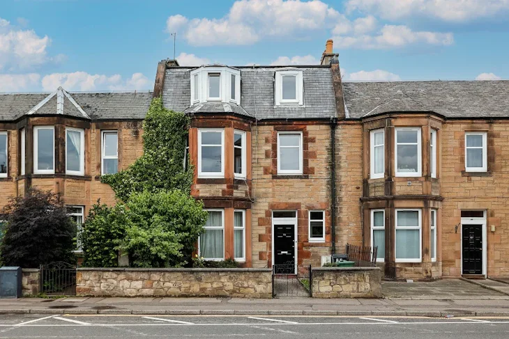House Longstone Road in City of Edinburgh