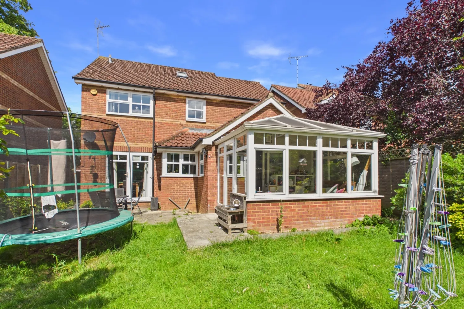 House Leopold Road in Leighton Buzzard