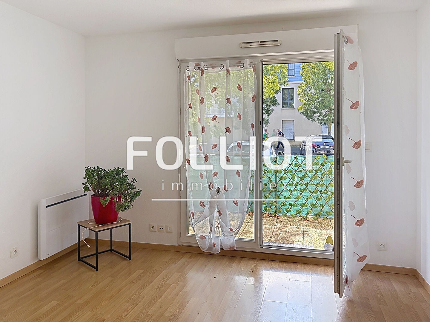 Flat Rue Abbé Lemazurier in Huppain