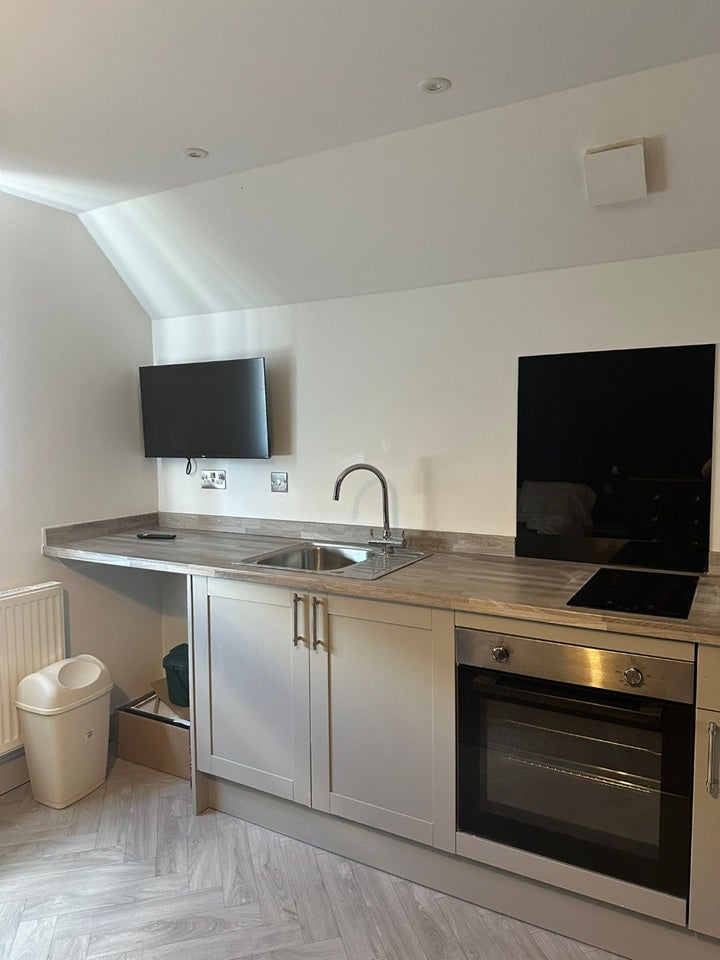 Room Drewry Lane in Derby
