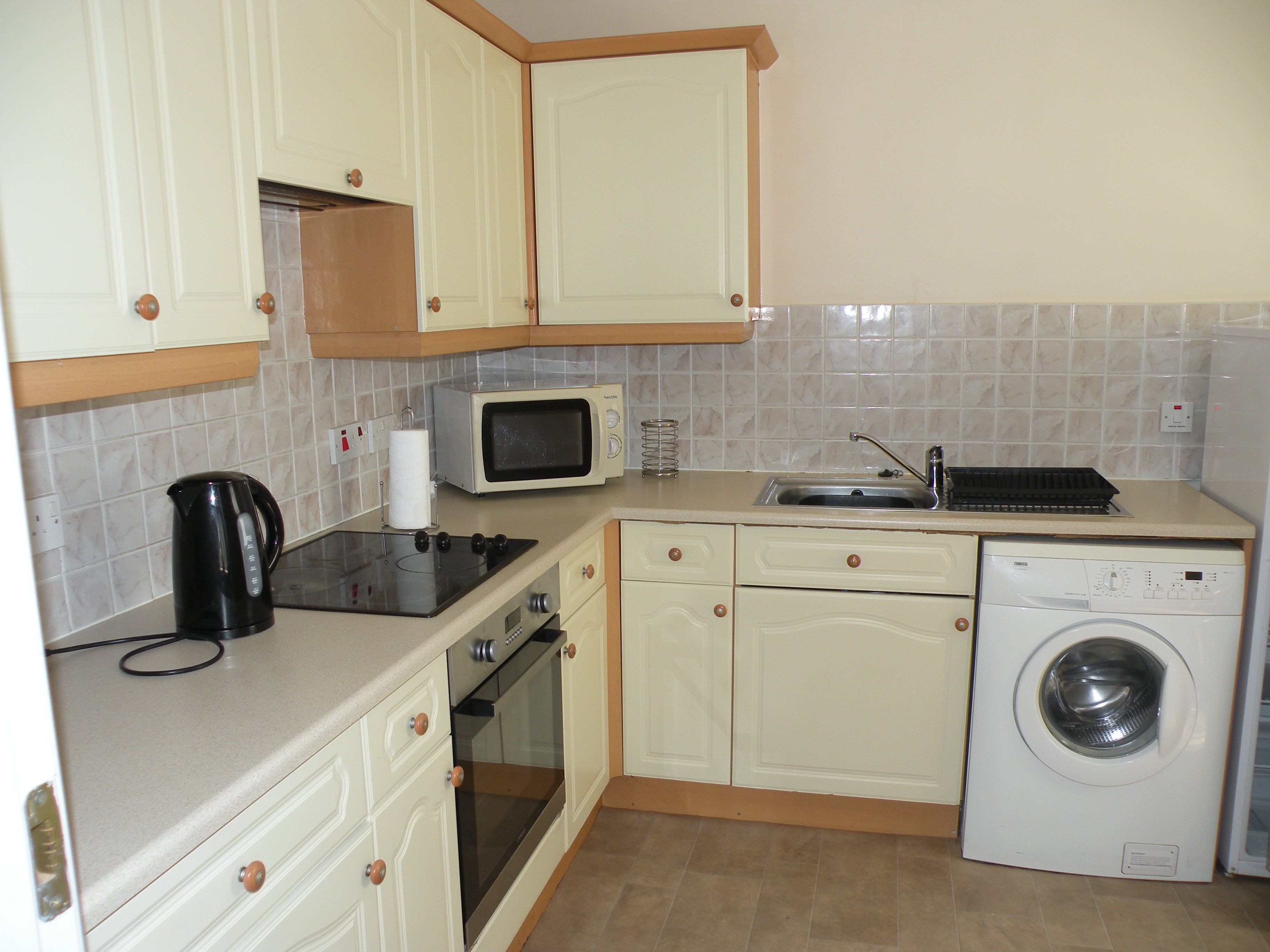 Flat Ardarroch Close in Aberdeen City