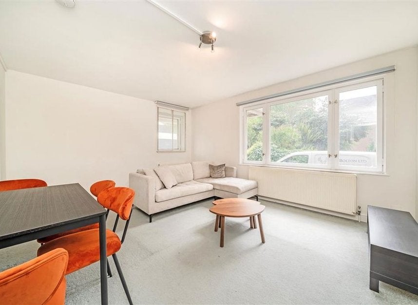Flat Southwick Street in City of Westminster
