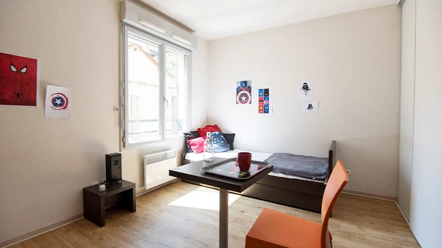 Chambre Rue Montesquieu à Lyon