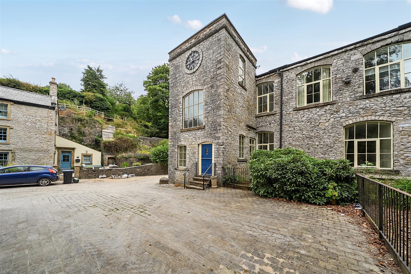 Flat Terrace Road in Buxton