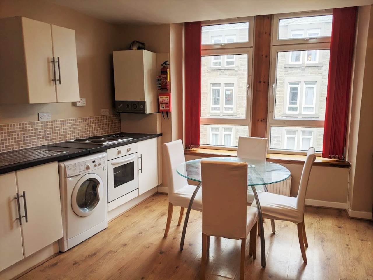 Room Peddie Street in Dundee