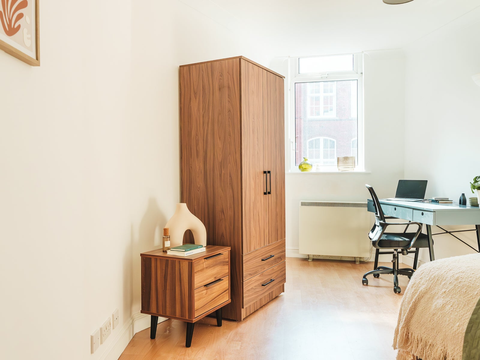 Room Woodhouse Square in Leeds