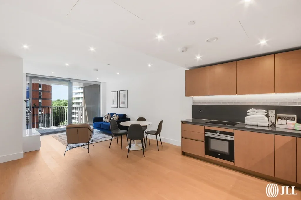 Flat Palmer Road in Greater London