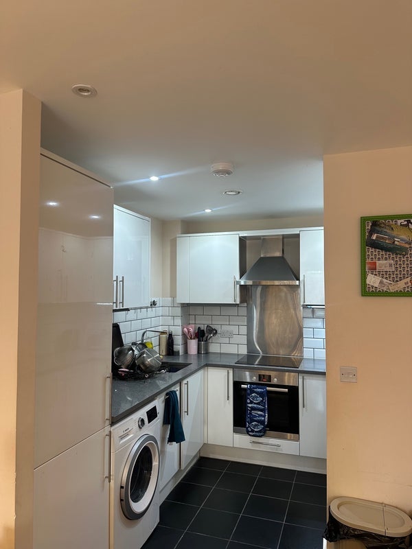 Room Printers Road in Greater London