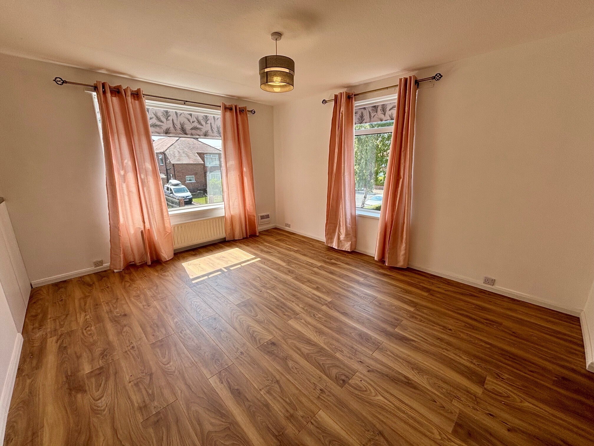 Flat Whalton Avenue in Newcastle upon Tyne
