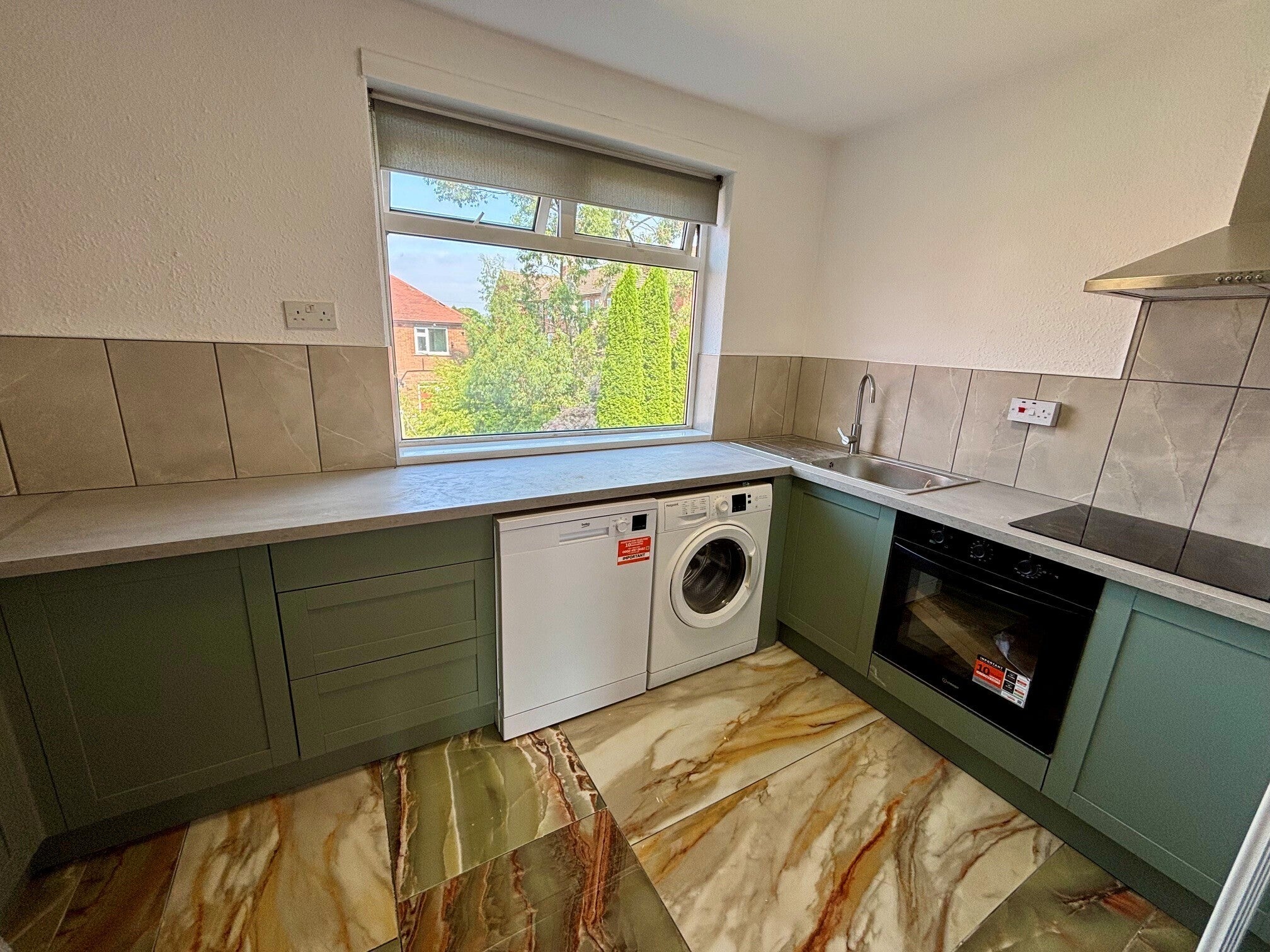 Flat Whalton Avenue in Newcastle upon Tyne