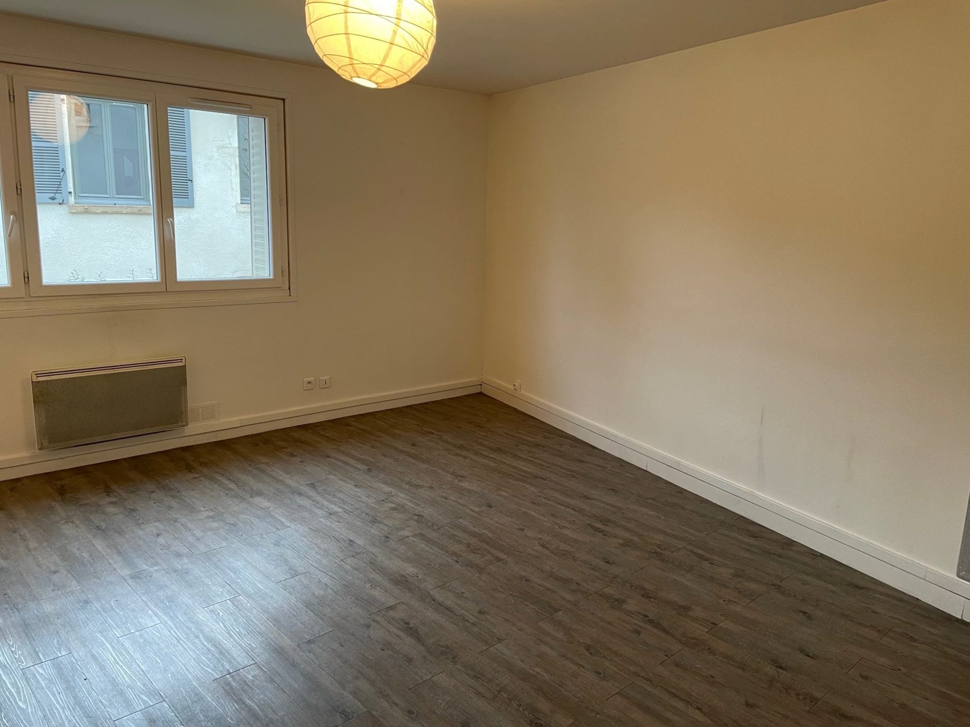 Flat Rue Marie-Paule Rive in Marcilly-d'Azergues