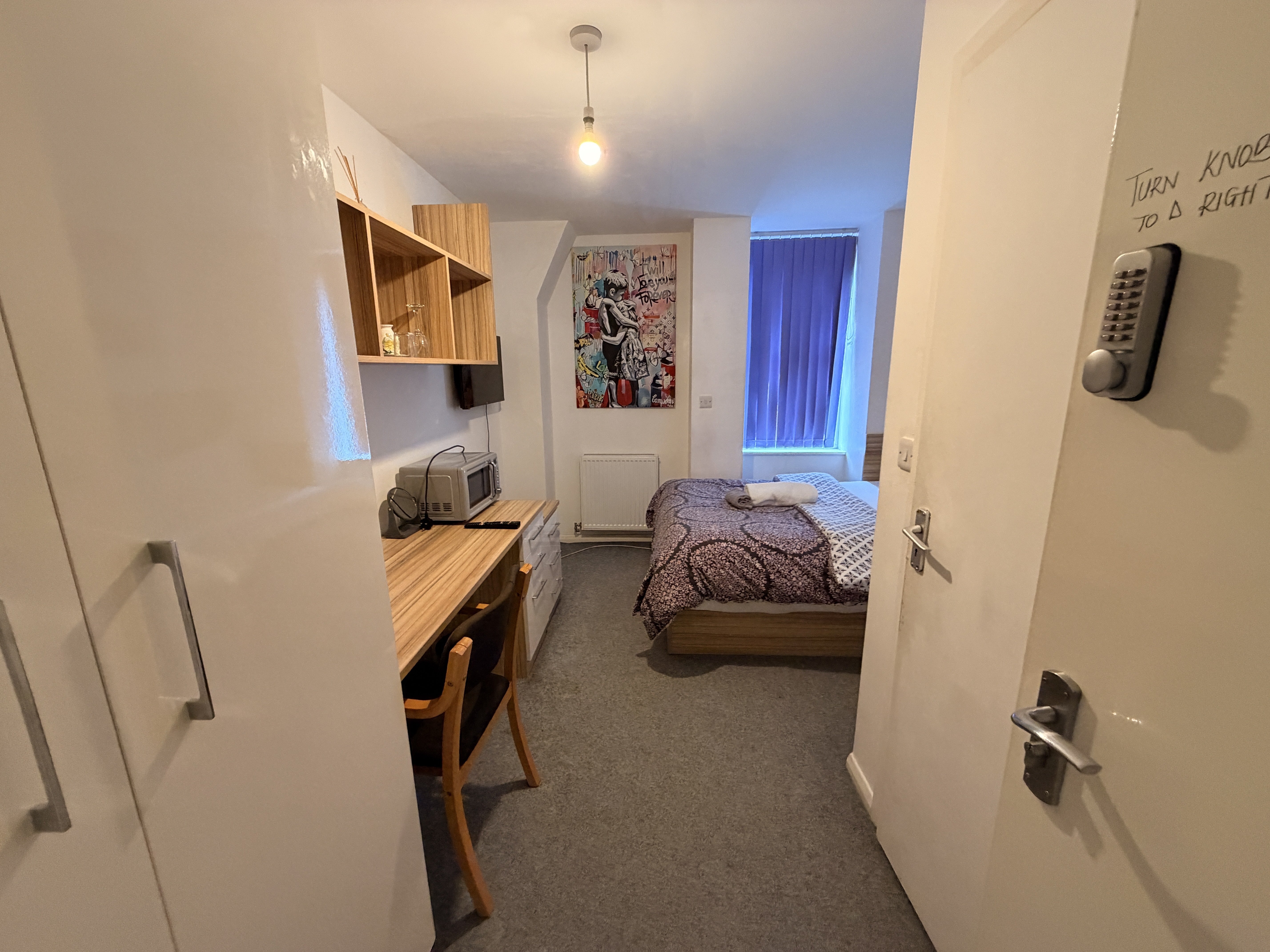 Room Oliver Street in Northampton