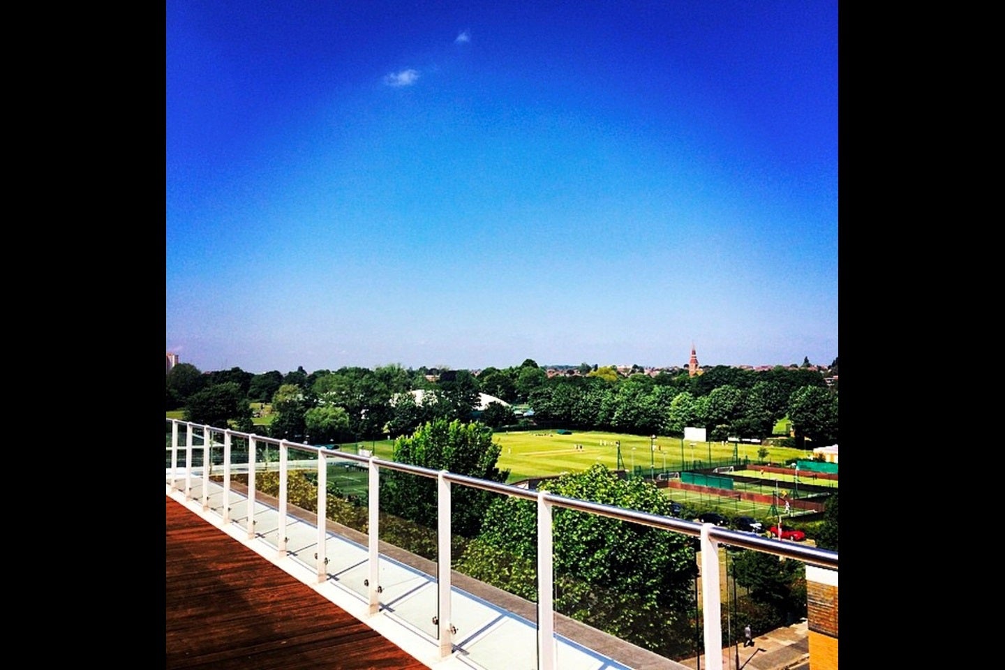 Flat Bromyard Avenue in Greater London