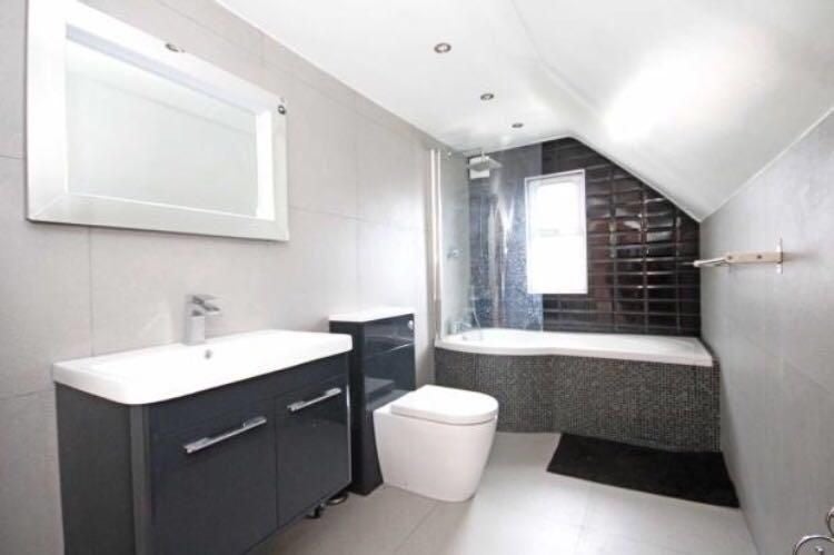 Room Audley Road in Greater London