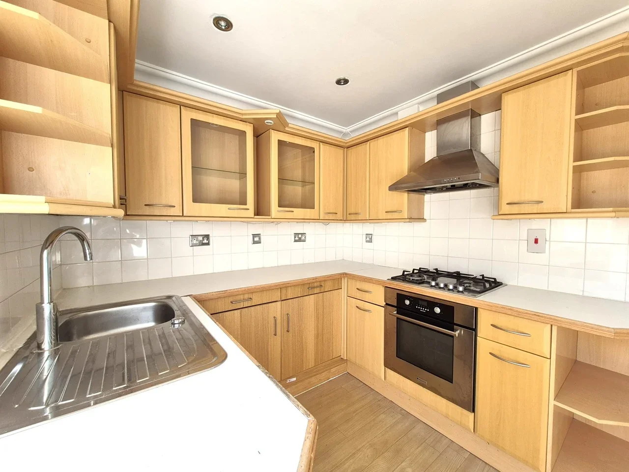 House Winchcombe Road in Greater London