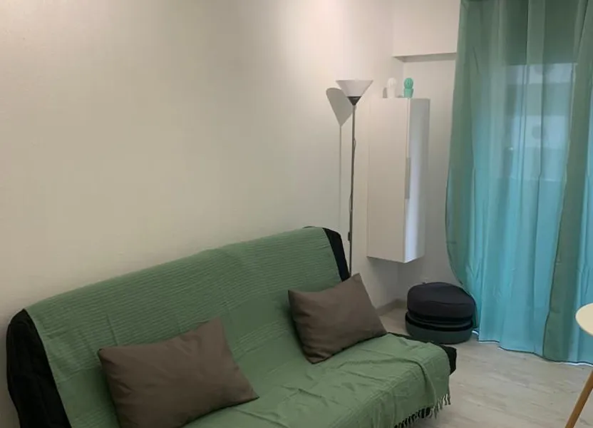 Chambre Avenue de la Bornala à Nice