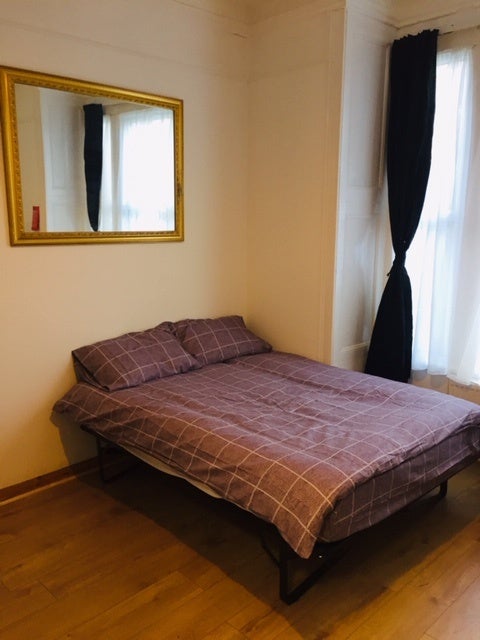 Flat Sutherland Road in Greater London