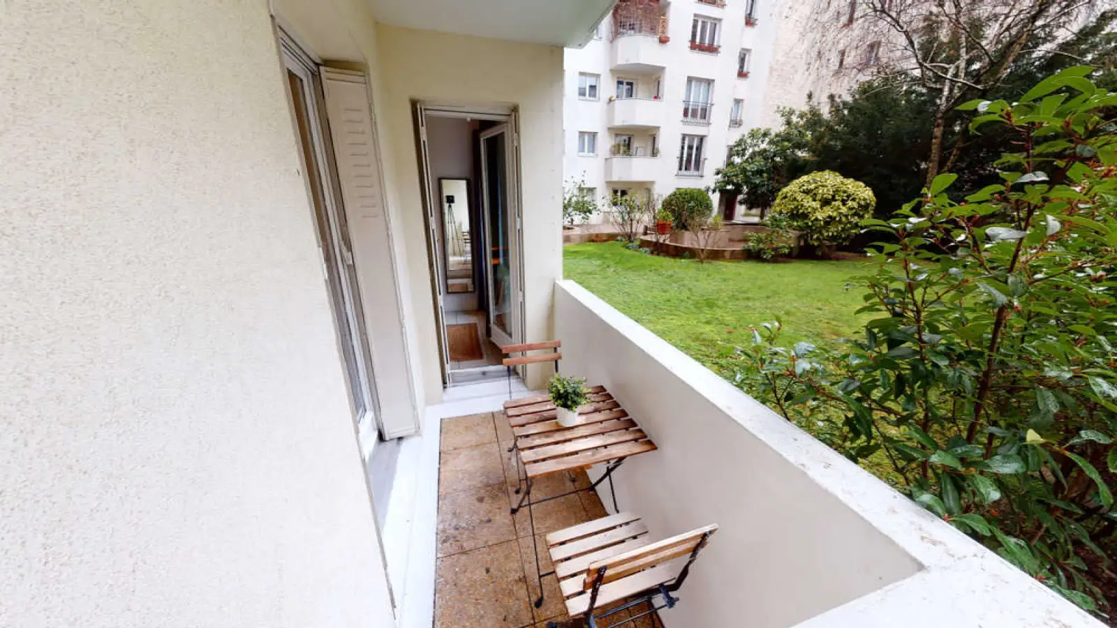 Room Rue Vercingétorix in Paris