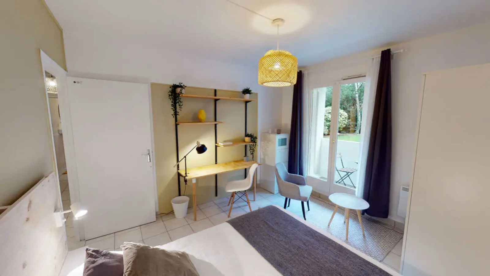 Room Rue Vercingétorix in Paris