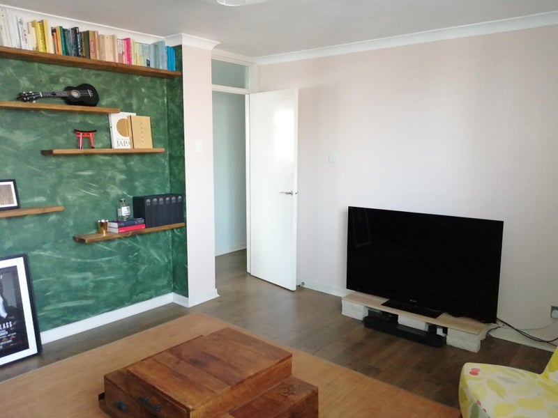 Room Wayford Street in Greater London