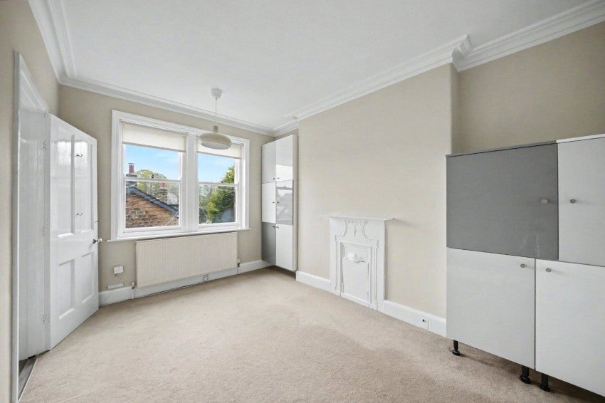 Flat Cold Bath Road in Harrogate