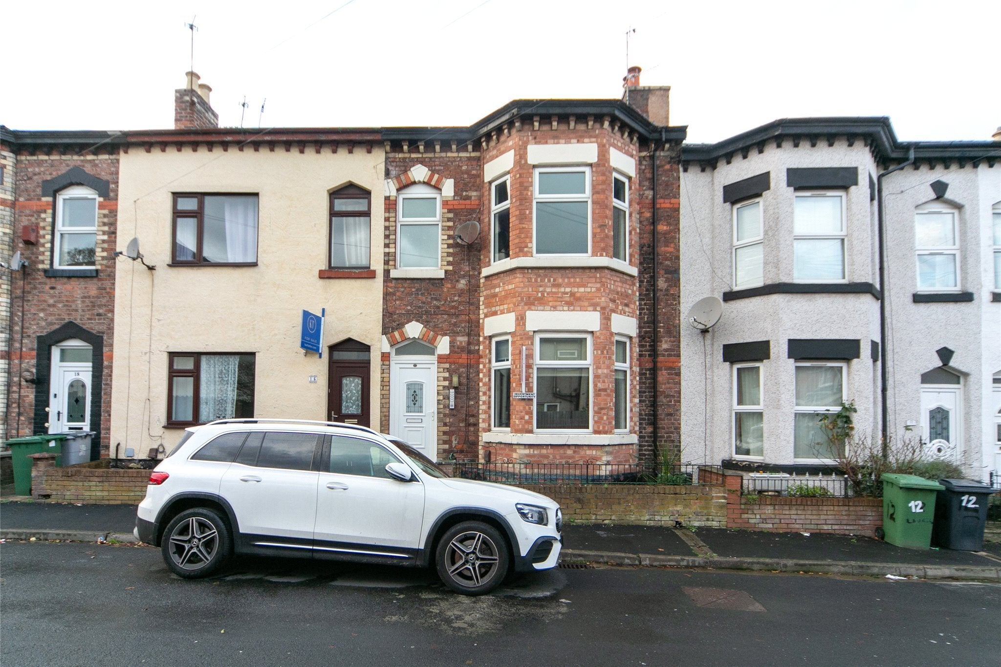 Flat Laurel Road in Birkenhead