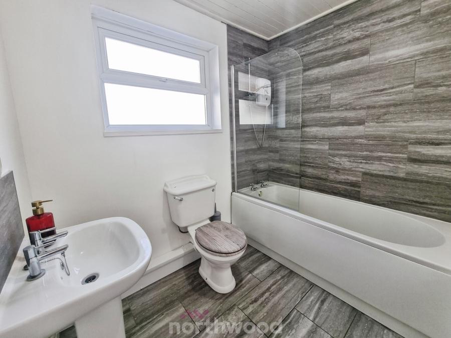 House Hunt Lane in Doncaster