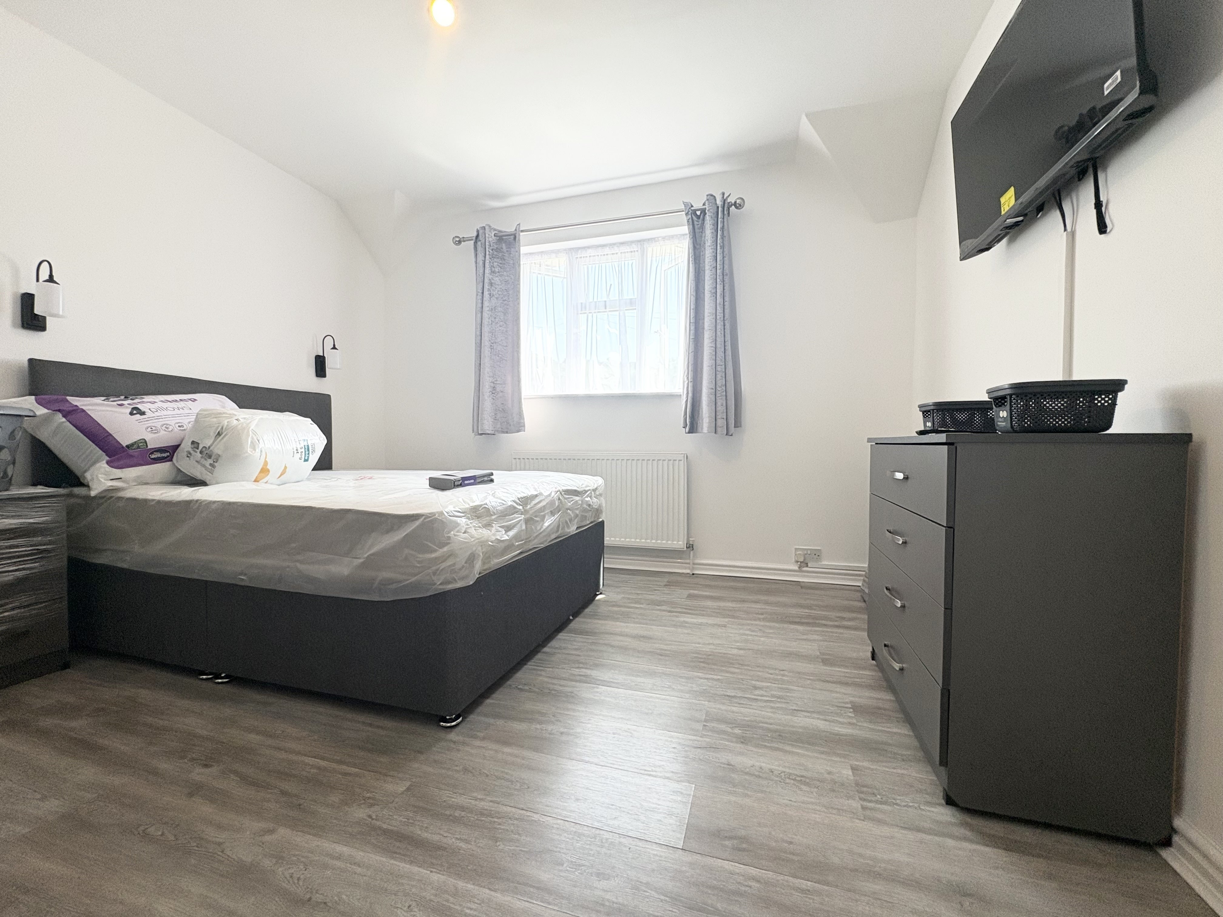 Flat Brixham Road in Bristol