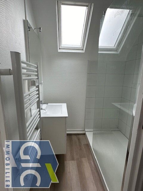 Flat Quai Vendeuvre in Caen