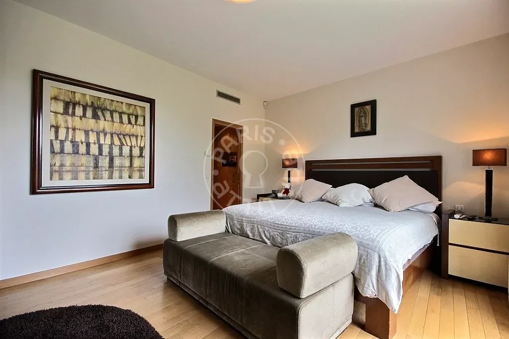 Appartement Rue Murillo à Paris