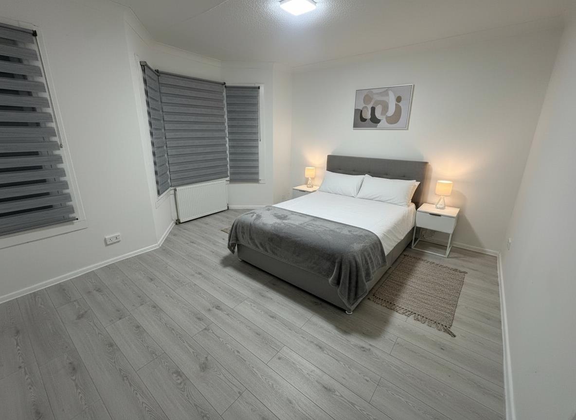 Room Tuam Road in Greater London