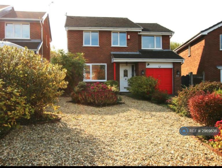 House Edmonton Drive in Blackburn