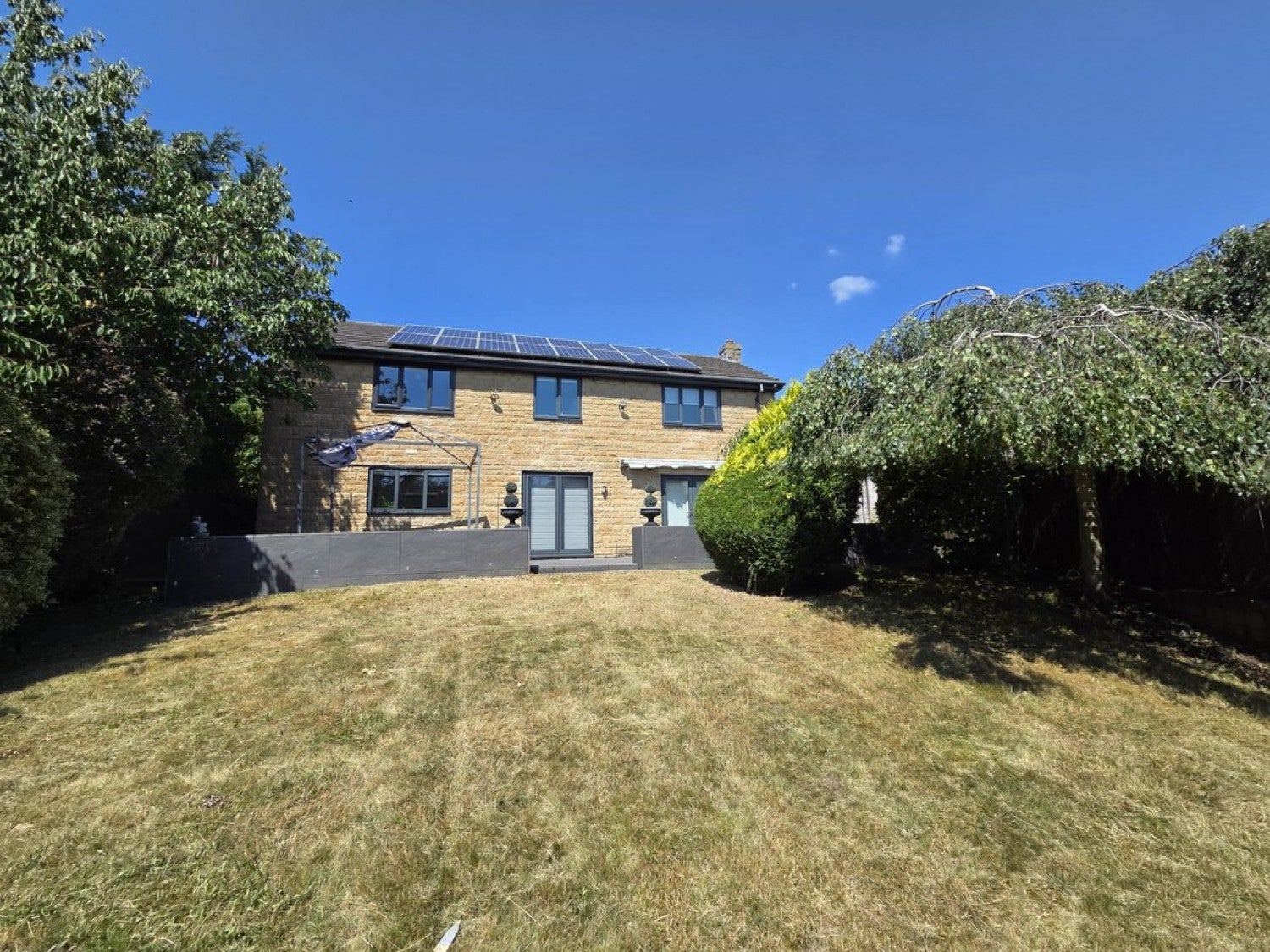 House Bradley Road in Kirklees