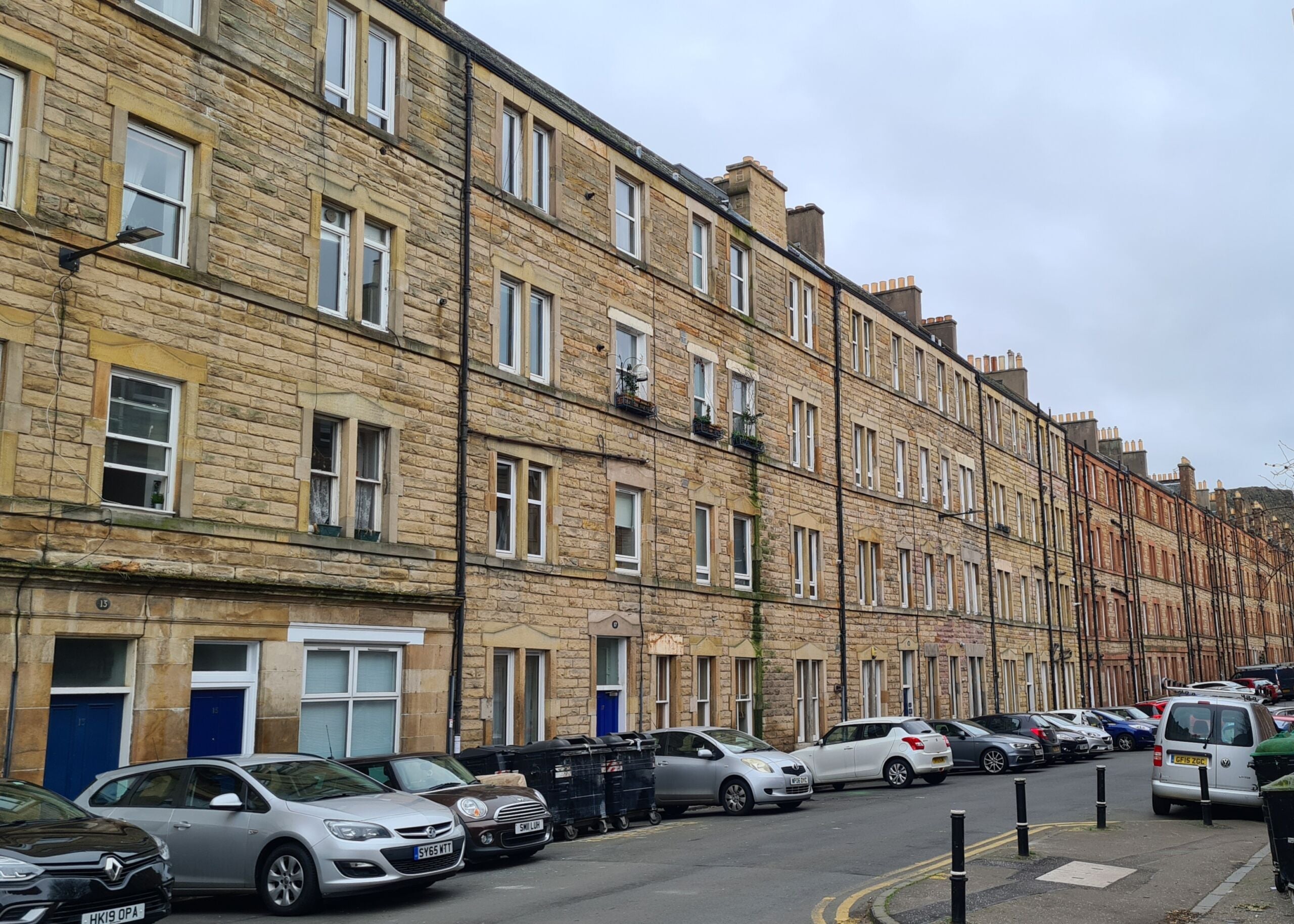 Flat Milton Street in City of Edinburgh