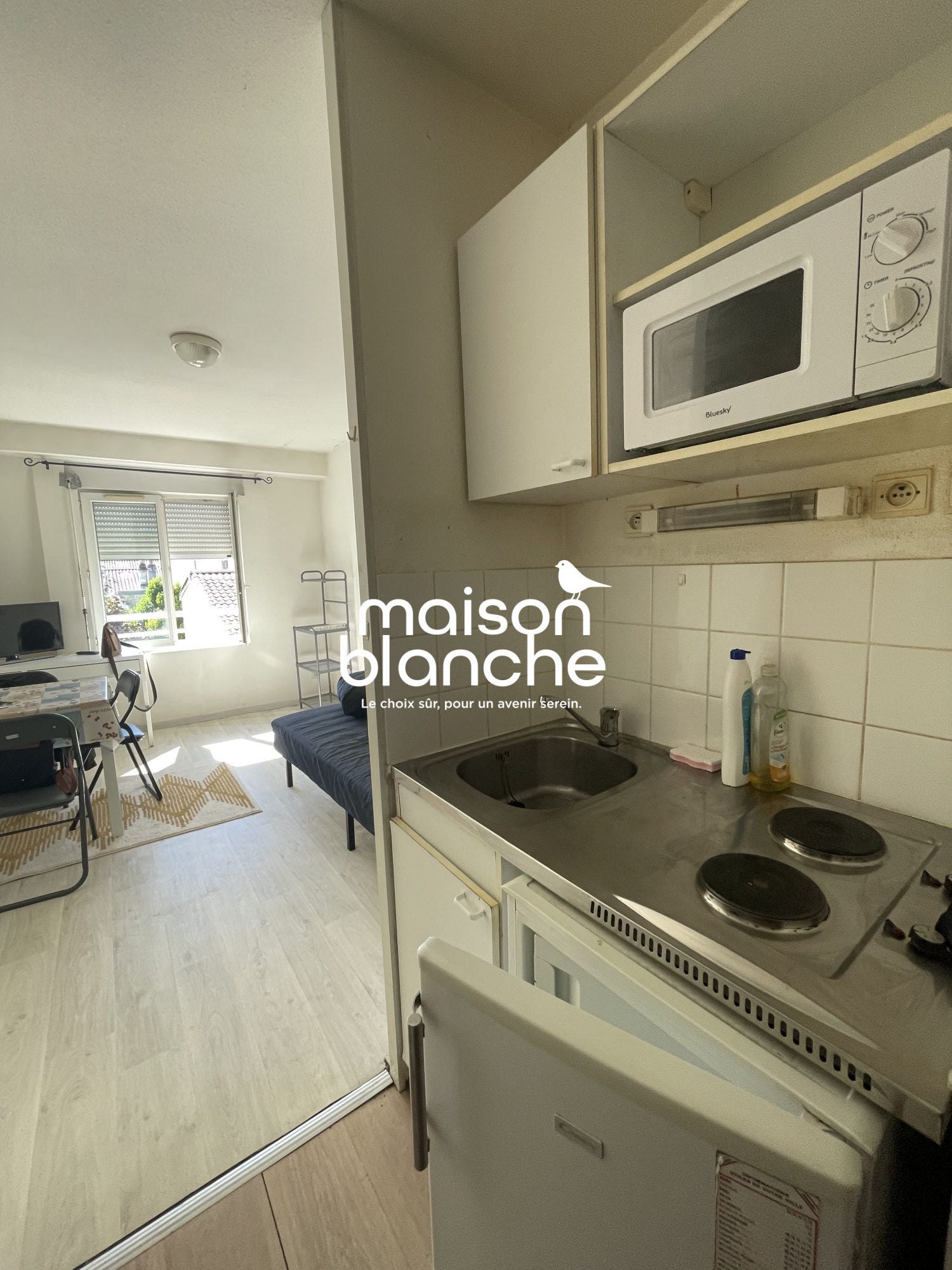 Flat Rue Manon Cormier in Bordeaux