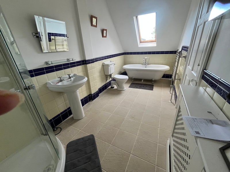 Room Westleigh Road in Leicester