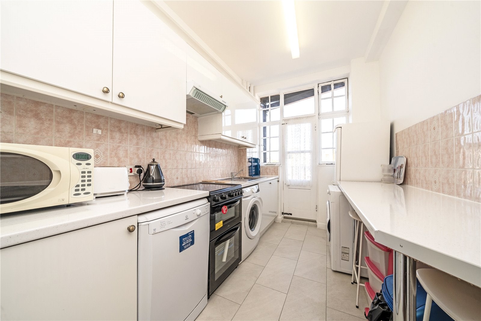 Flat Queensway in City of Westminster