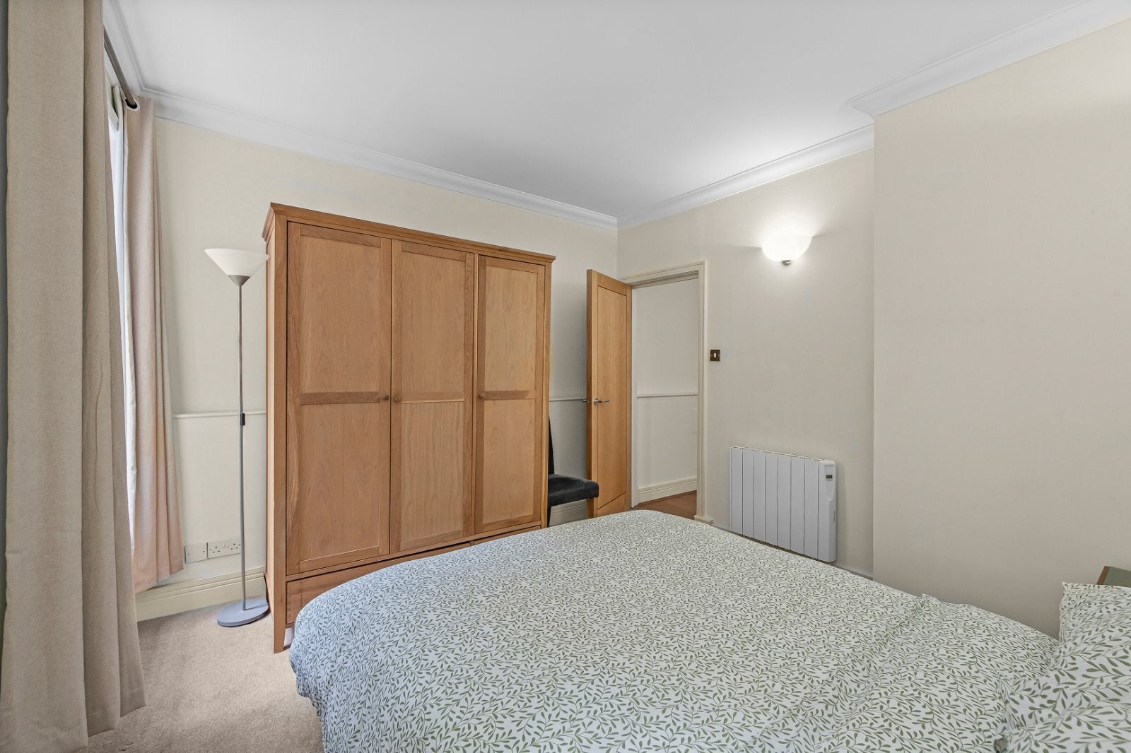 Flat Great Russell Street in Greater London