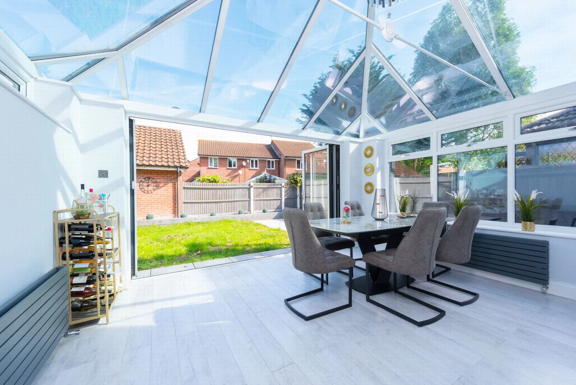 House Herbs End in Rushmoor