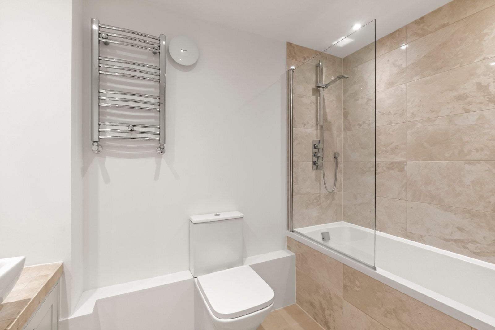 Flat Queen's Gate in Greater London
